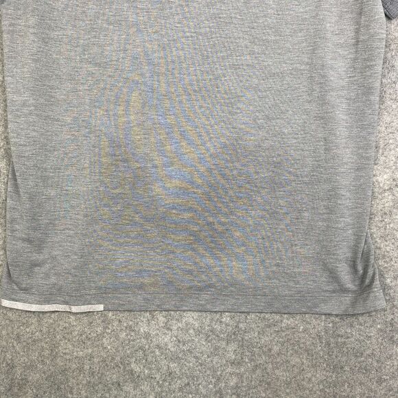 Lululemon Shirt Mens Gray Short Sleeve V-Neck Performance Stretch Casual - Picture 5 of 6